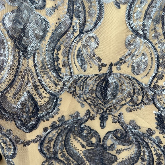 Vince Camuto sheer dress with sequin - Picture 3 of 3